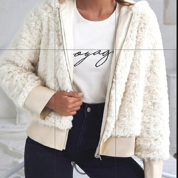 ⭐️SHEIN 3D Ear Design Hooded Zip Up Fuzzy Coat Cream Teddy Jacket Ladies Small - Picture 3 of 5